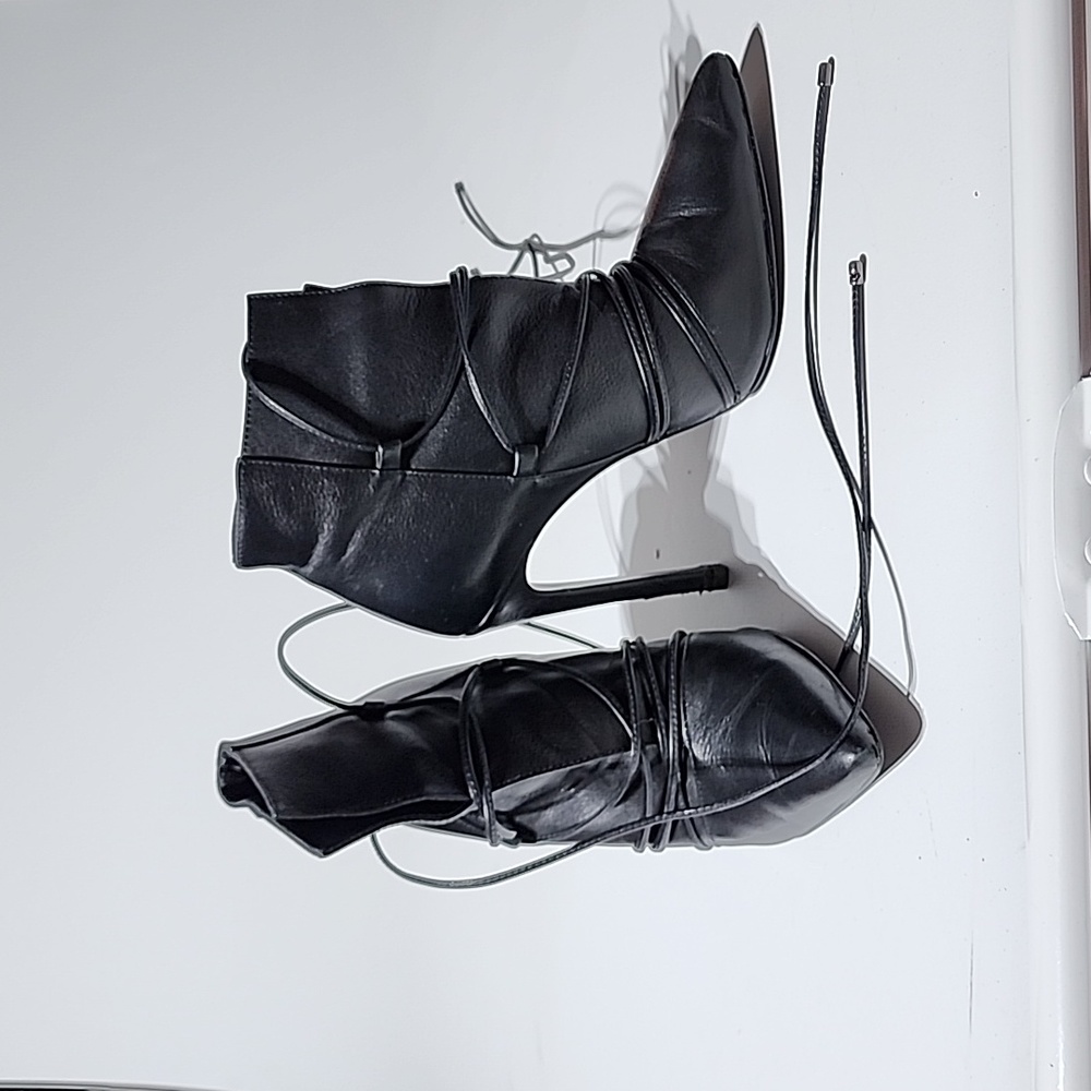 Steve Madden booties